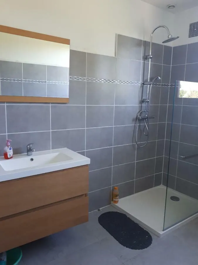 Location De Vacances A Gourdon En Bouriane Holiday home Gourdon-en-quercy