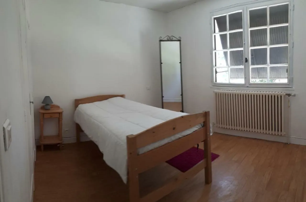 Location De Vacances A Gourdon En Bouriane Holiday home