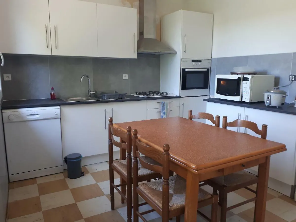 Location De Vacances A Gourdon En Bouriane Holiday home Gourdon-en-quercy